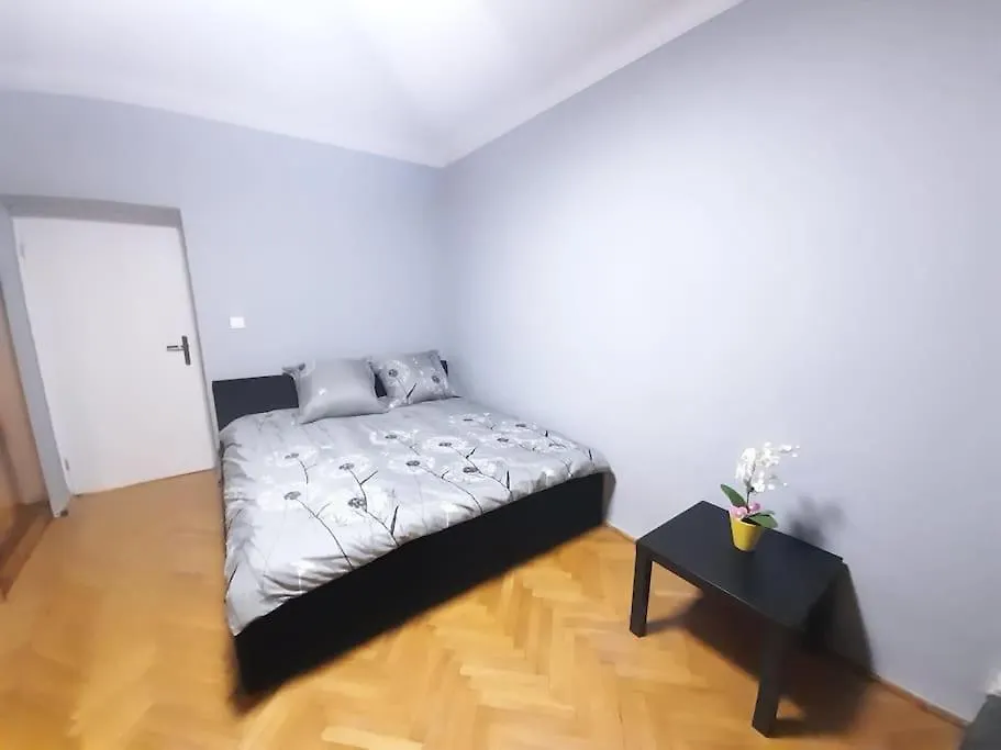 Apartament Mieszkanie Na Doby Plac Hallera Warszawa